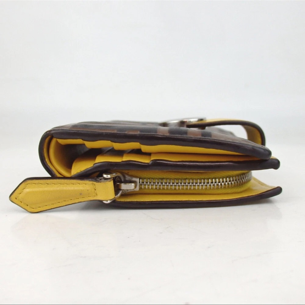 Vitello Cruise F is Fendi Bi-Color Embossed Compact Wallet - Picture 4 of 12